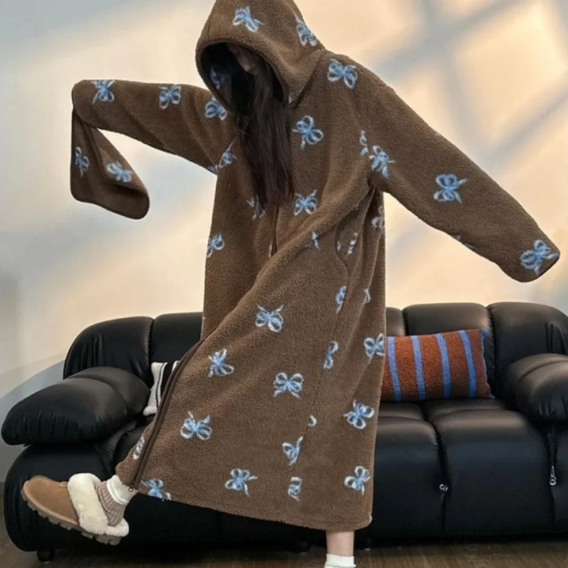 New Vintage-Style Coral Fleece Hooded Pajamas For Women: Fall/Winter Fleece-Lined, Thickened, Warm Loungewear, Long-Sleeved Robe