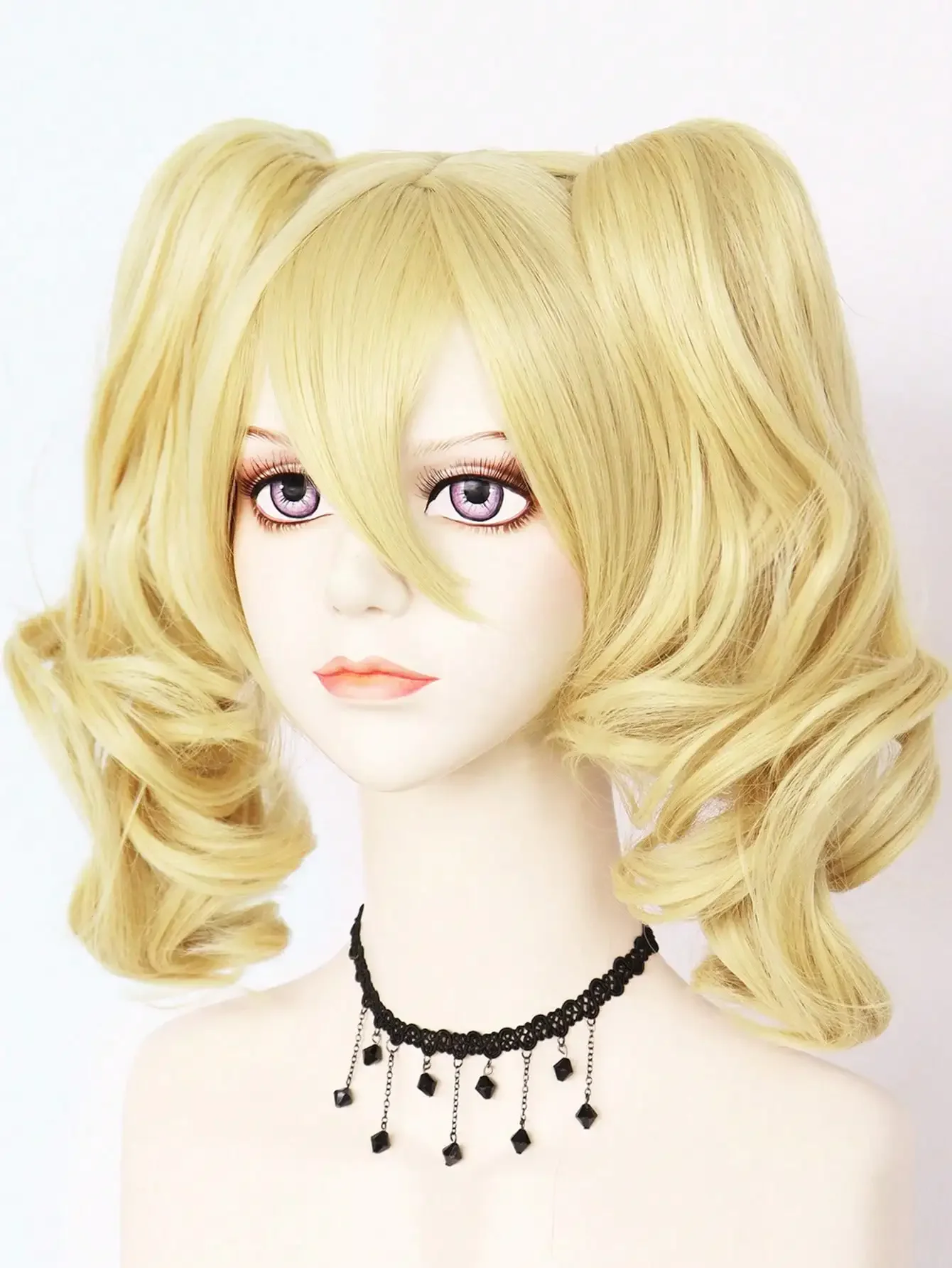 Perruques blondes de 14 pouces avec frange et 2 queues de cheval pour une utilization en fête perruque Bob droite per