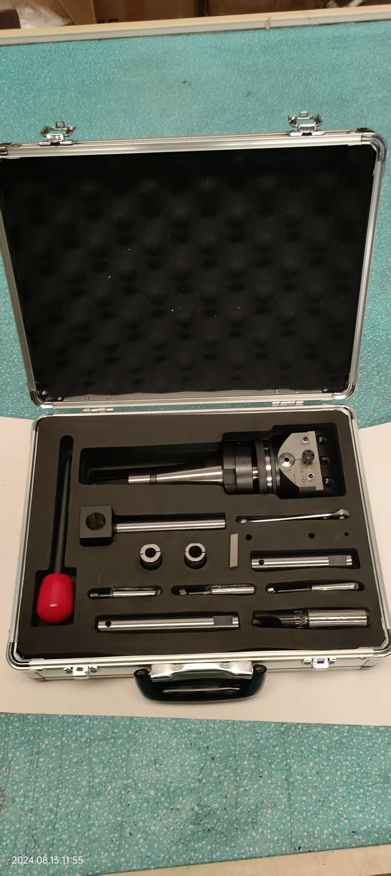F4-18 Universal Boring And Facing Head Set Complete Boring Tool Kit With BT40/ISO40/R8 Shank For Milling Boring Machine