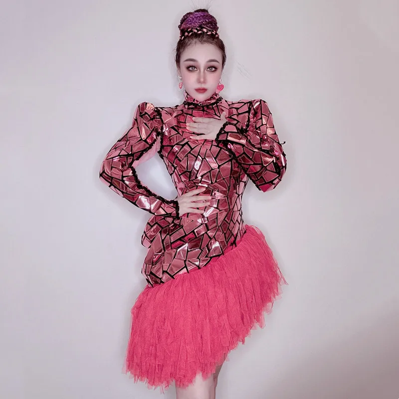 Robe courte rose à paillettes Laser pour femmes, dos nu, chanteur, danseuse, Costume de spectacle sur scène, tenue de fête d'anniversaire, de bal