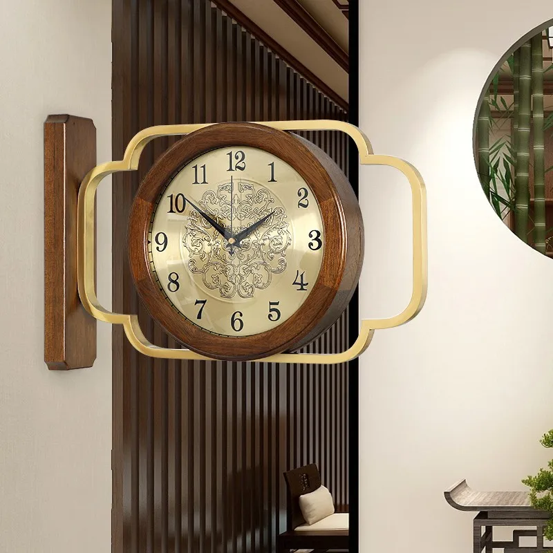 Two-sided brass silent metal clock