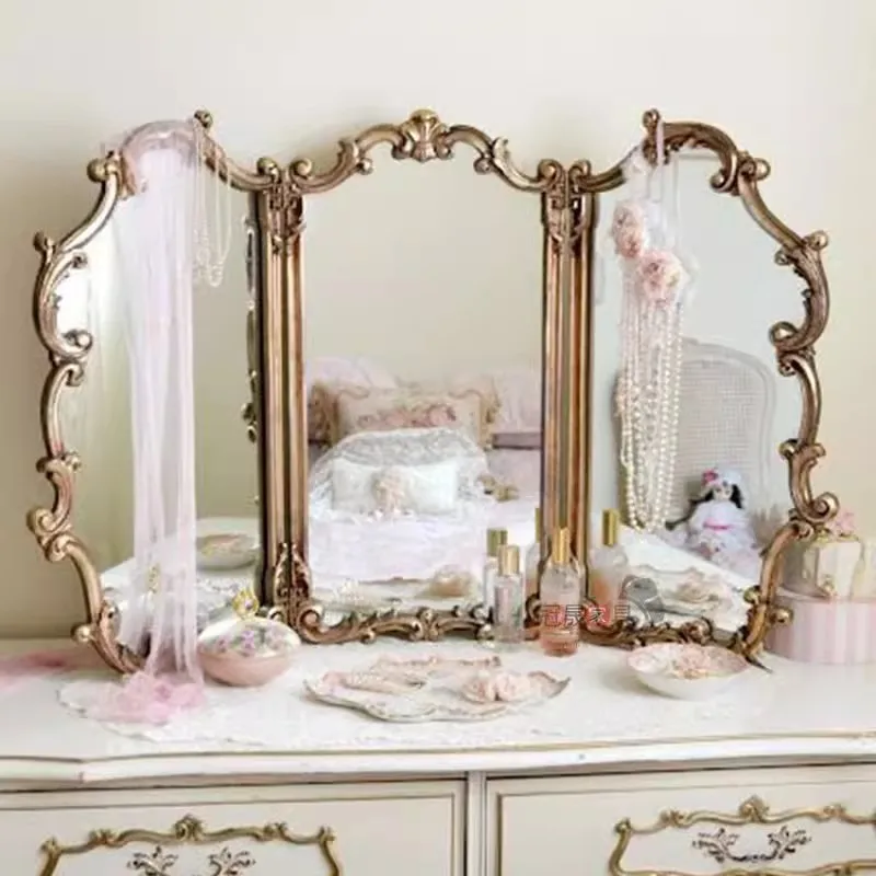 European retro vanity mirror desktop French bedroom vanity mirror tri-fold desktop special-shaped three-sided custom folding mir