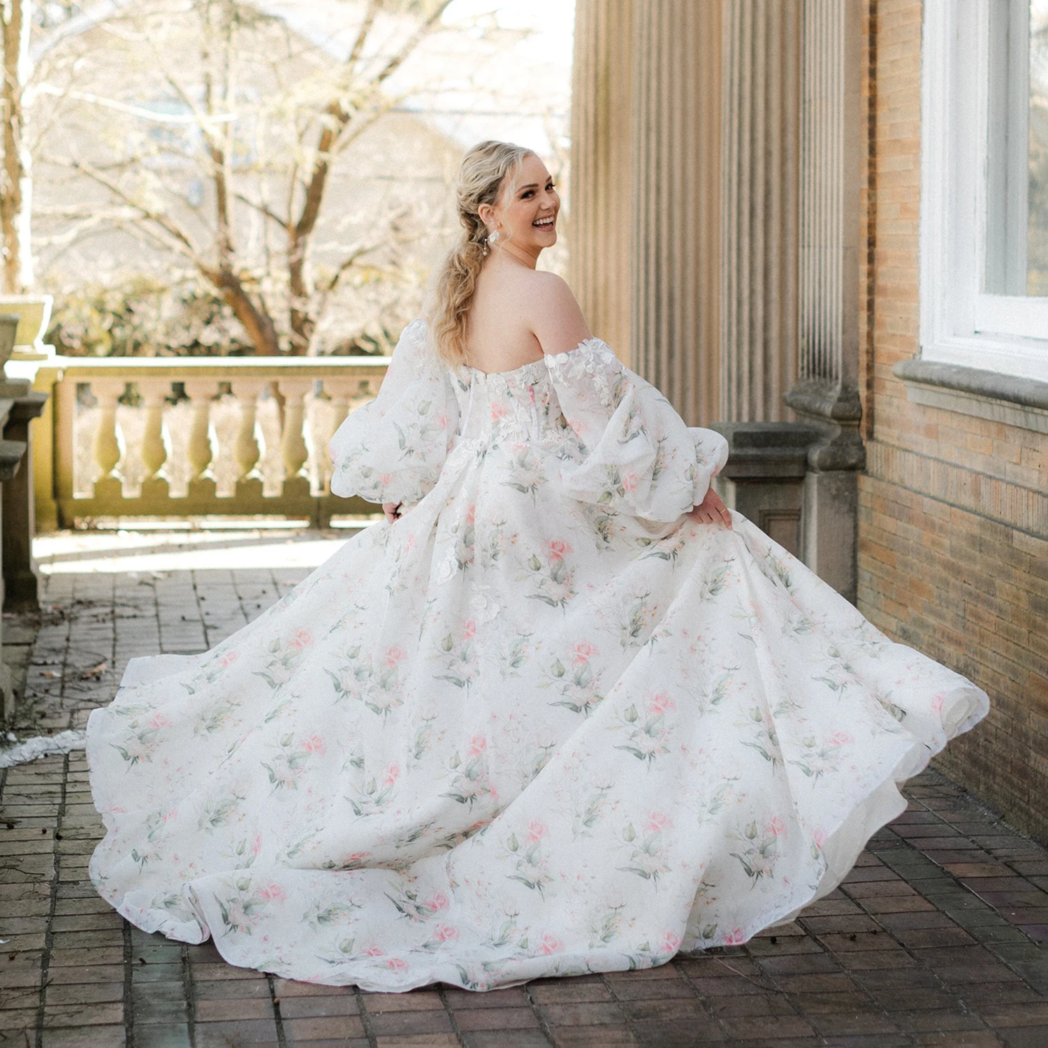 Customized Plus Size Floral Print Sweetheart Wedding Dress Long Detachable Bishop Sleeves Organza Appliques Boho Bridal Gowns