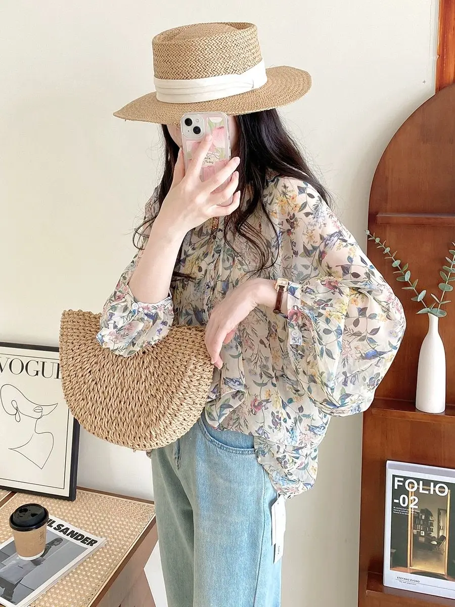 Chiffon Top Women\'s Summer New Loose and Fashionable Slimming Cover Shirt Sheer Lantern Floral Long Sleeved Sun Protection