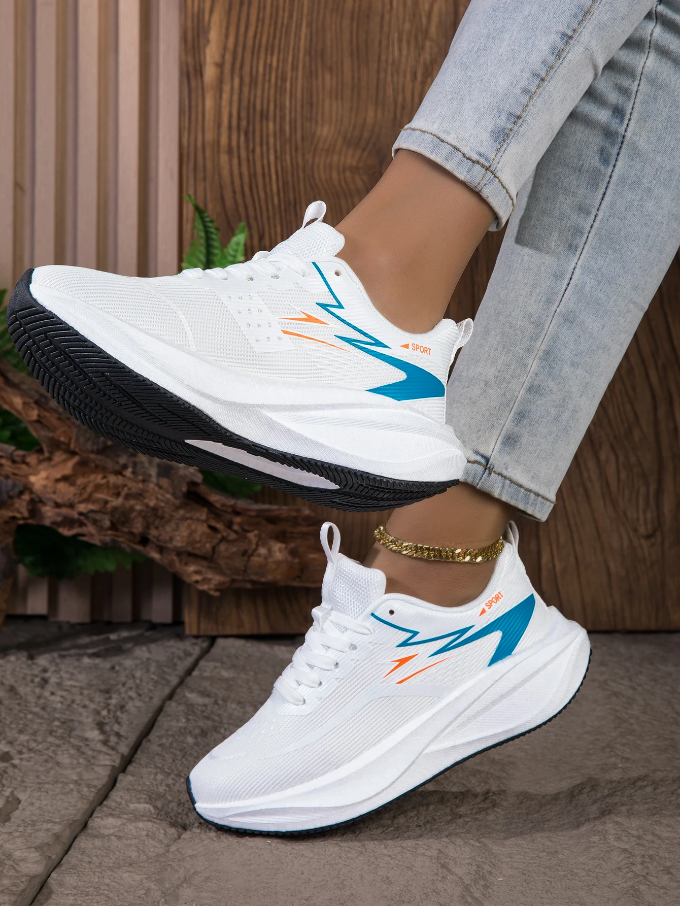 Atmungsaktive Mesh-Laufschuhe für Damen, leichte, gepolsterte, keilförmige, dicksohlige Freizeitlaufschuhe, rutschfeste Gummisohle, Walking-Trainingsschuhe, trendiges Weiß-Blau-Farbschema, Alltagsschuhe für Jogging und – Detail 6