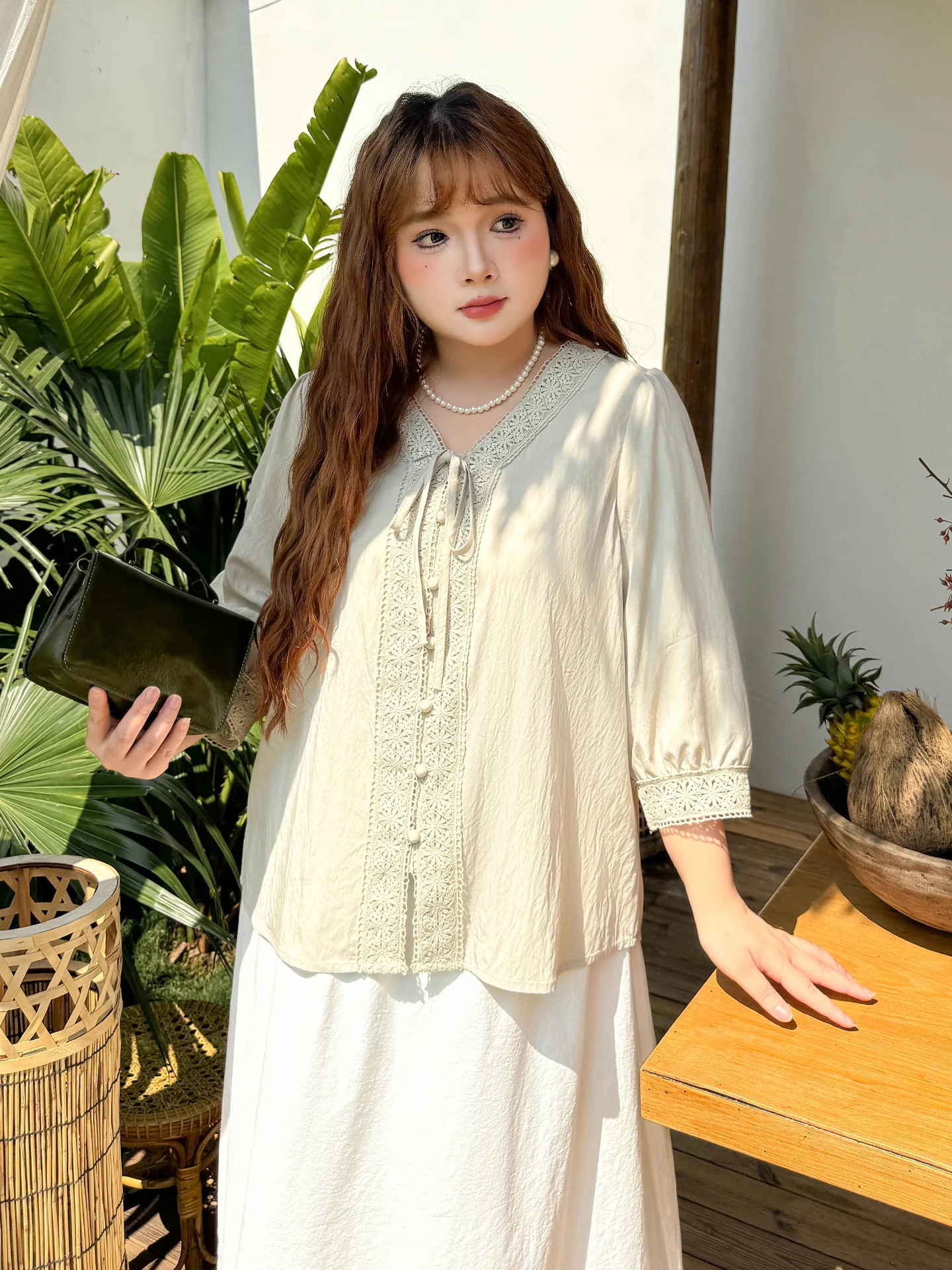 

Elegant plus Size Women's Shirt Lace Panel V-Neck 3/4 Sleeve Slimming Top Casual Loose Fit Spring Summer Fashion Miss38
