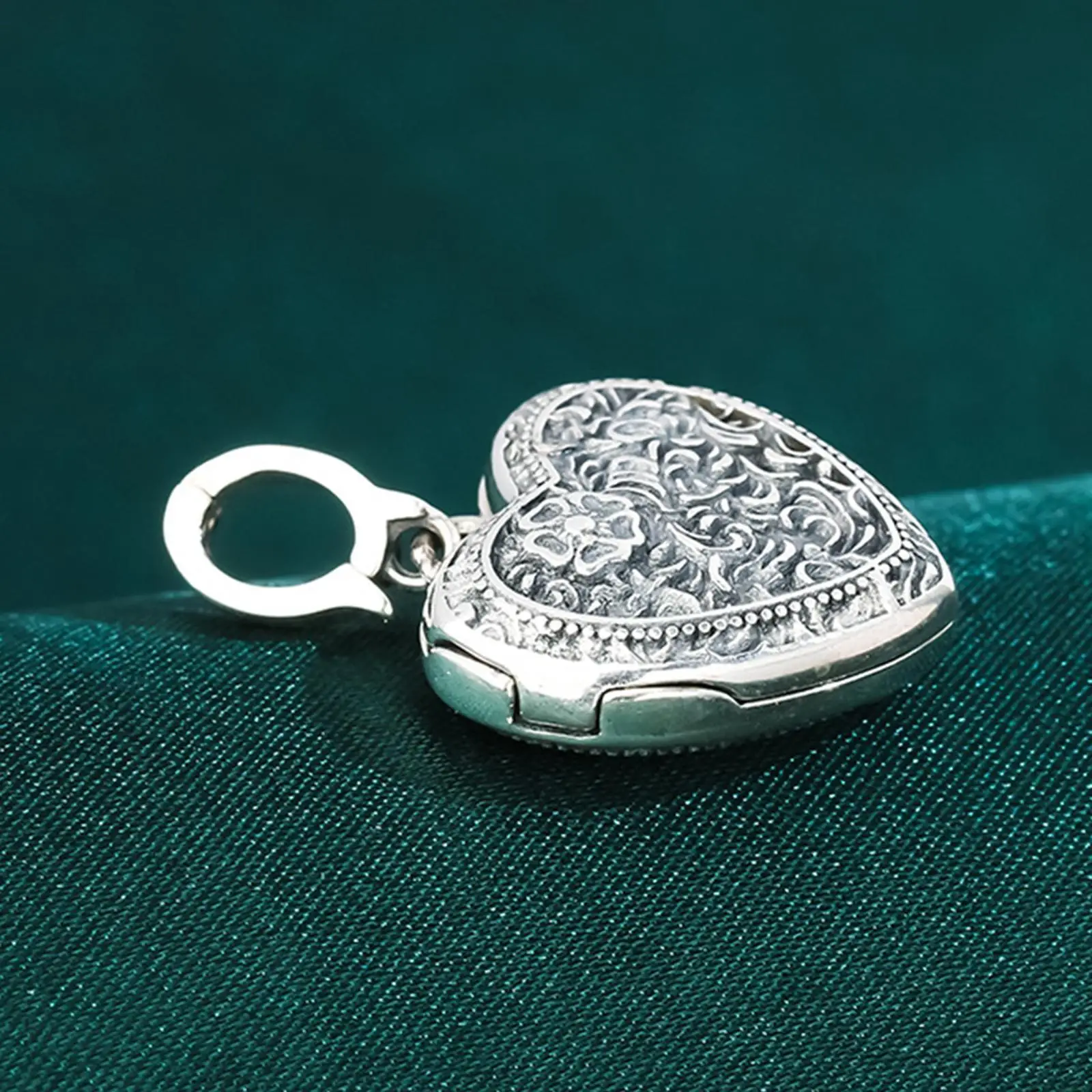 

Locket Pendant Fashion Creative Birthday Gift Love Pendant Heart Shaped for Anniversary Thanksgiving Festival Holiday Halloween