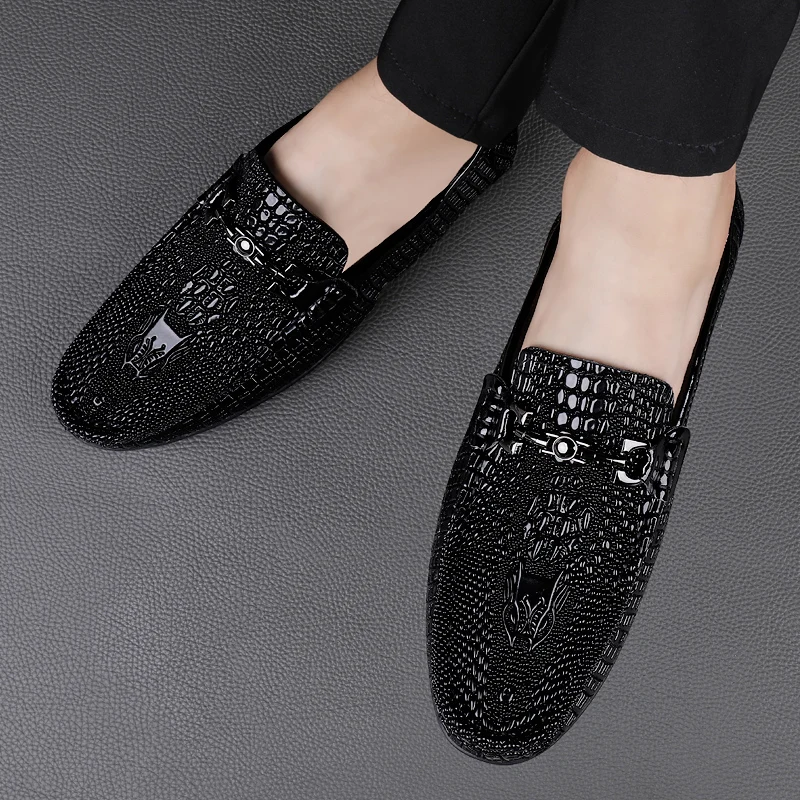 Brand Luxury Shoes Fashion High Quality Cowhide Loafers Classic Genuine Leather Shoes Slip-On Shoes Casual Soft Sole Moccasin