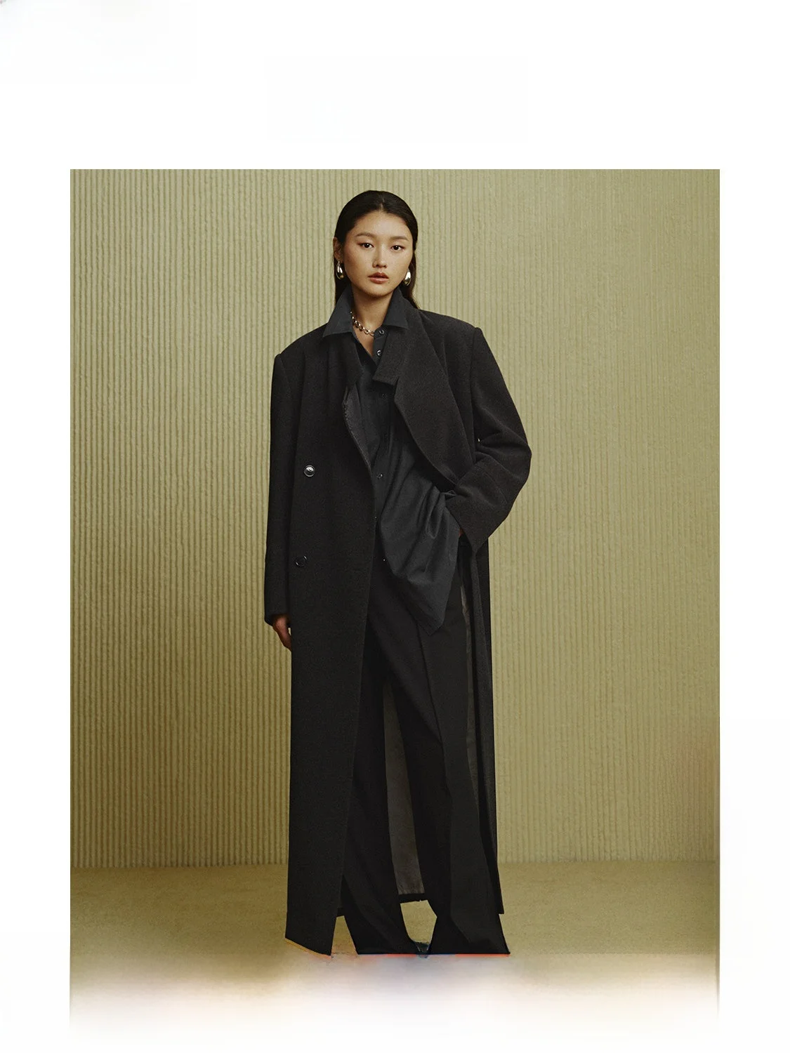 

Шерстяное пальто с широкими плечами для женщин, зимнее, высококачественное, с круглой текстурой, для повседневной носки, в корейском стиле, из полиэстера и вискозы