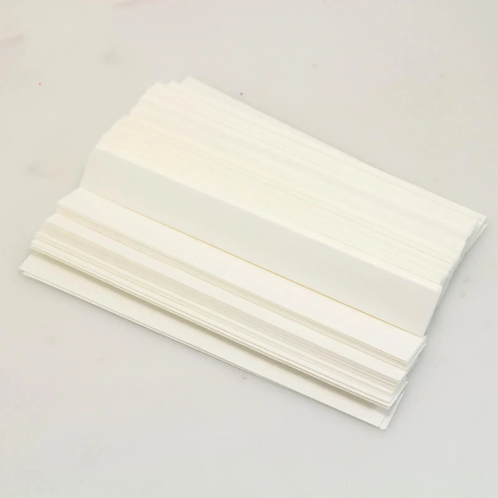 Pack of 100 White Perfume Paper Testing Strips for Fragrance Essential Oil