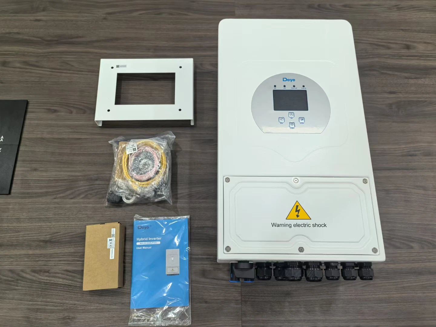 Solar PV Hybrid Solar Energy Power Inverter MPPT for Home Solar Panel System High Efficiency