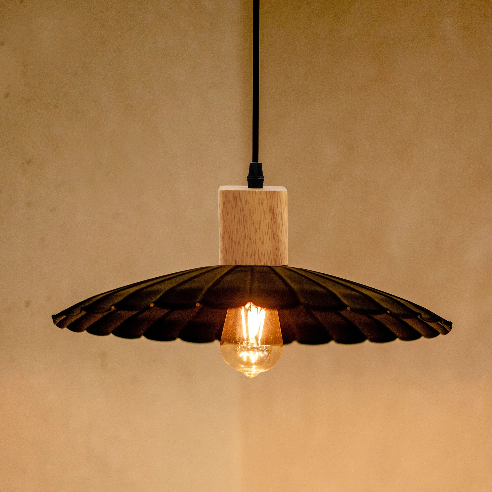 

Wood Plastic Thread Chandelier Light Holder Hanging Lamp Bulb Base E27 Socket Reliable Fixture Thread Light Holder