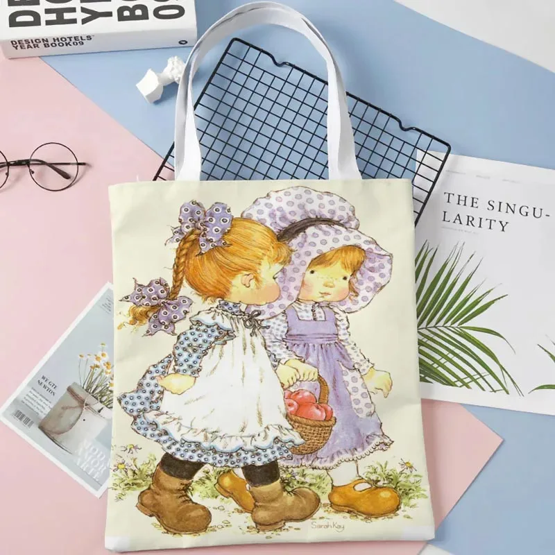 VIKAMA Retro Illustration Girl Canvas Bag School Shoulder Bag Large Capacity Casual Handbag Reusable Shopping Bag