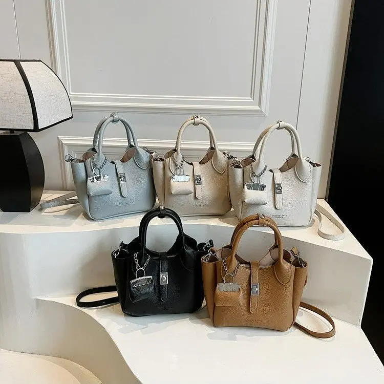 

2025 Niche Bucket Bag, Luxe Top Handle Purse for Women, Elegant Shoulder Crossbody, Commuter Day to Night Tote, Textured Sling