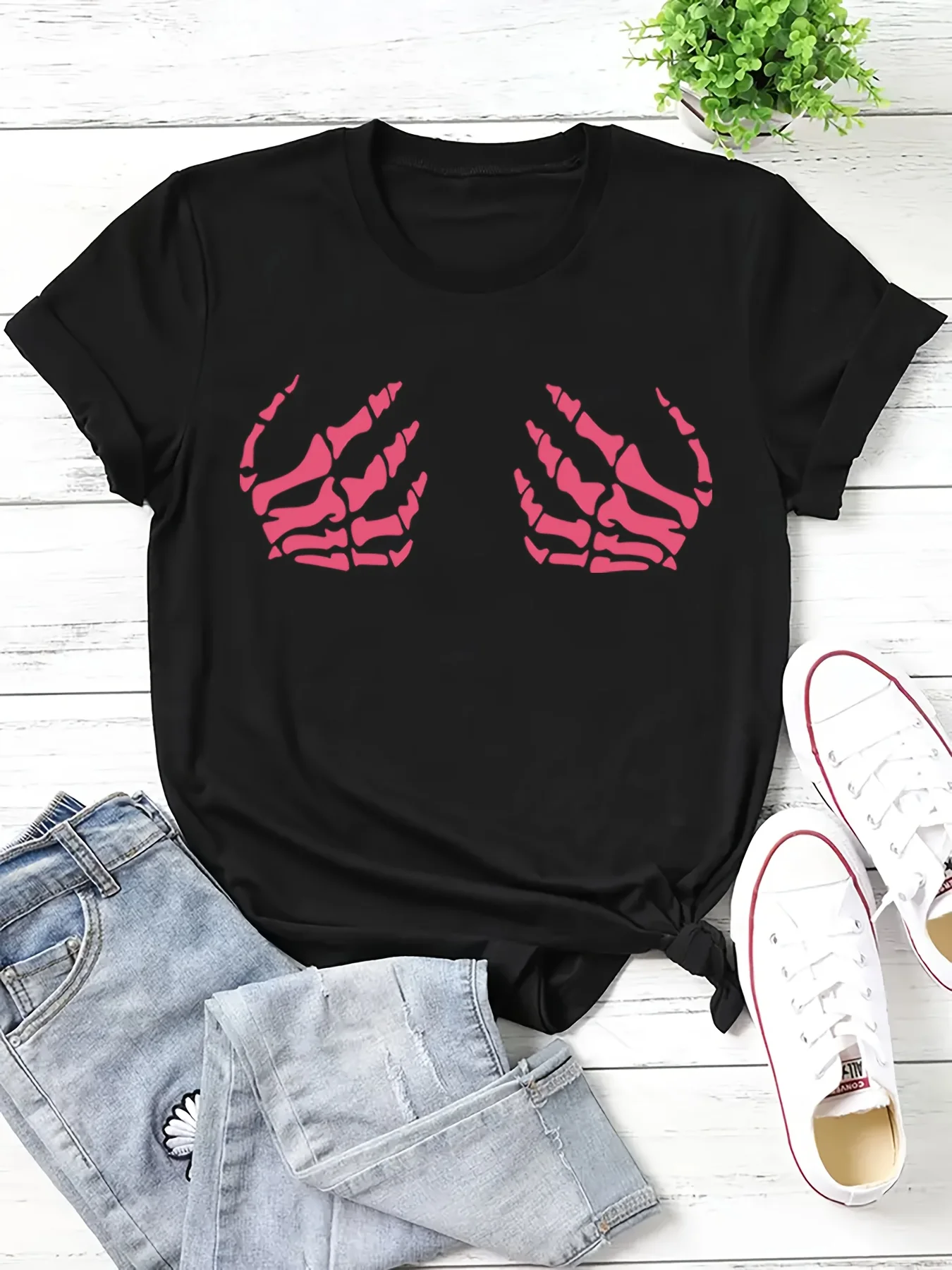 

Женская футболка большого размера с графическим рисунком — черная с розовым принтом лап, повседневный топ с короткими рукавами и круглым вырезом,