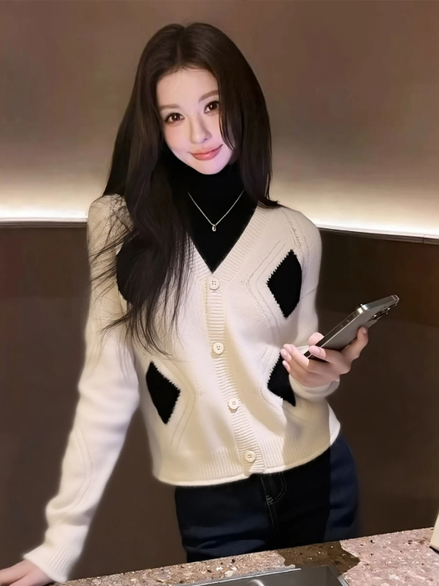 

Ele Simple Knitted Long Sve Women's irt Soft Diamond Pattern Winter Faion Comfortable Commute Sle V-Ne Single ...