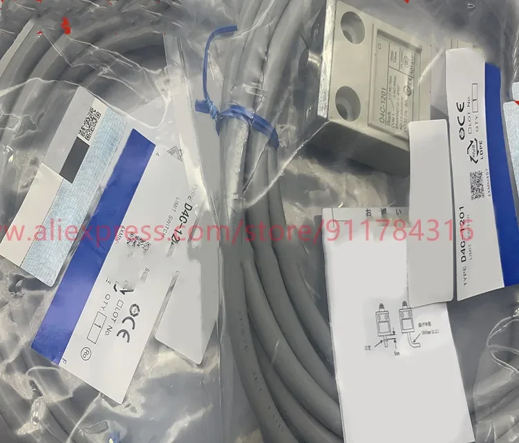

2pcs New High quality Waterproof strip line stroke switch limit switch D4C-1301 D4C-1201 D4C-1401 D4C-1501
