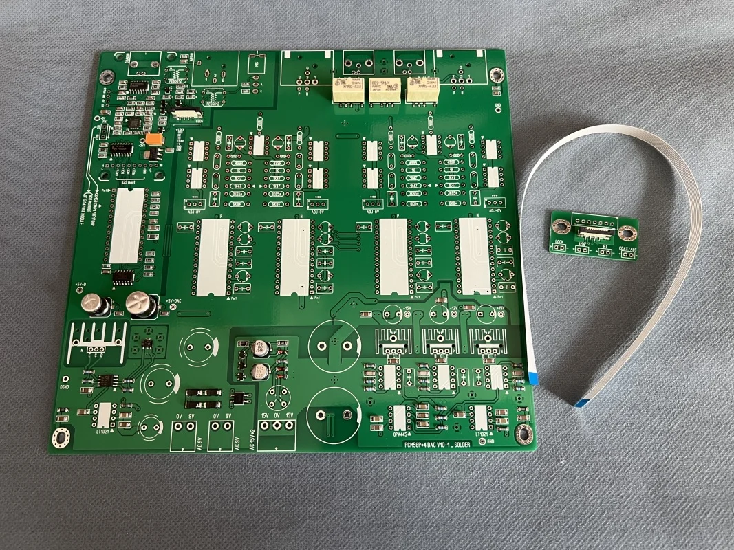 Latest Listing 4PCS Balanced Output PCM58P DAC Decoder Coaxial+AES+USB+Bluetooth Support 192K (DF1704+DF1706+SM5847+)PCM1701