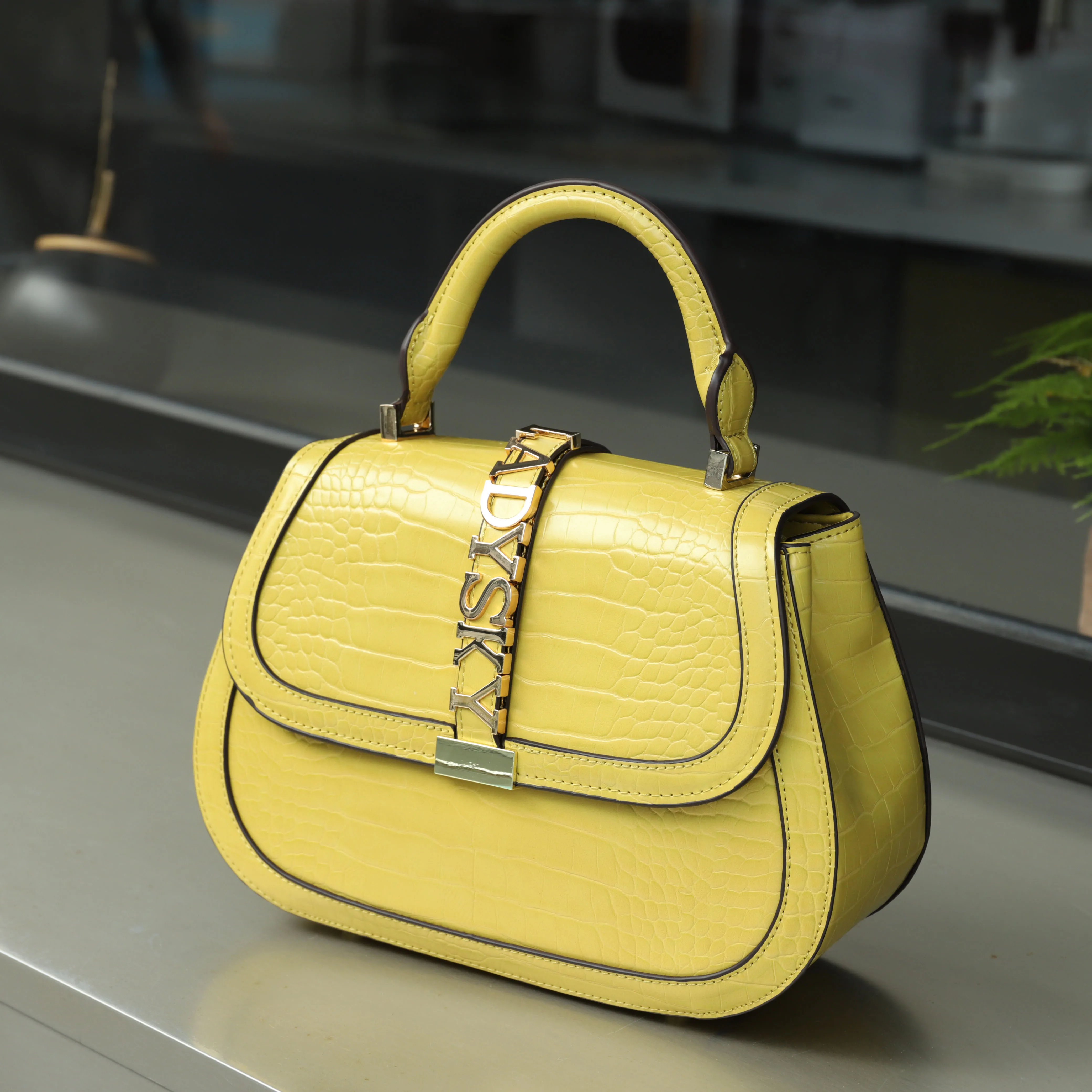 

Ladysky Women's Handbag Quality crocodile PU Single Shoulder Bag Ladies Fashion Letter logo Female Bag texture cover bag 27 cm