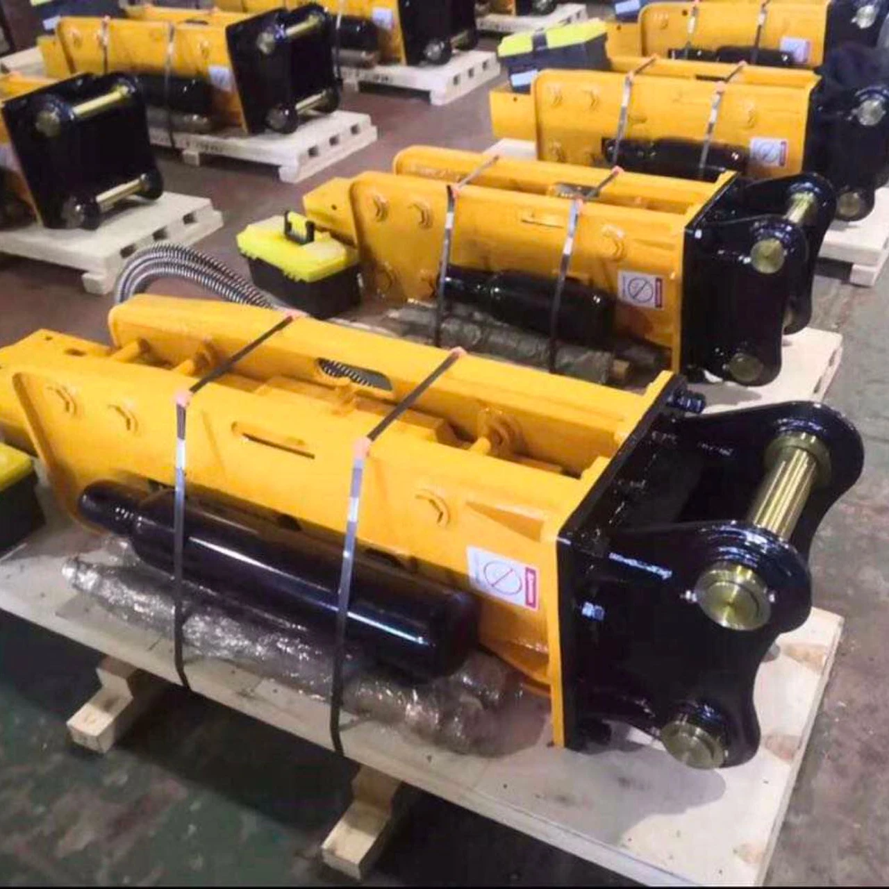 

Hydraulic Rock Breaker Hammer TOP Split Type For 10-18 Tons Excavators