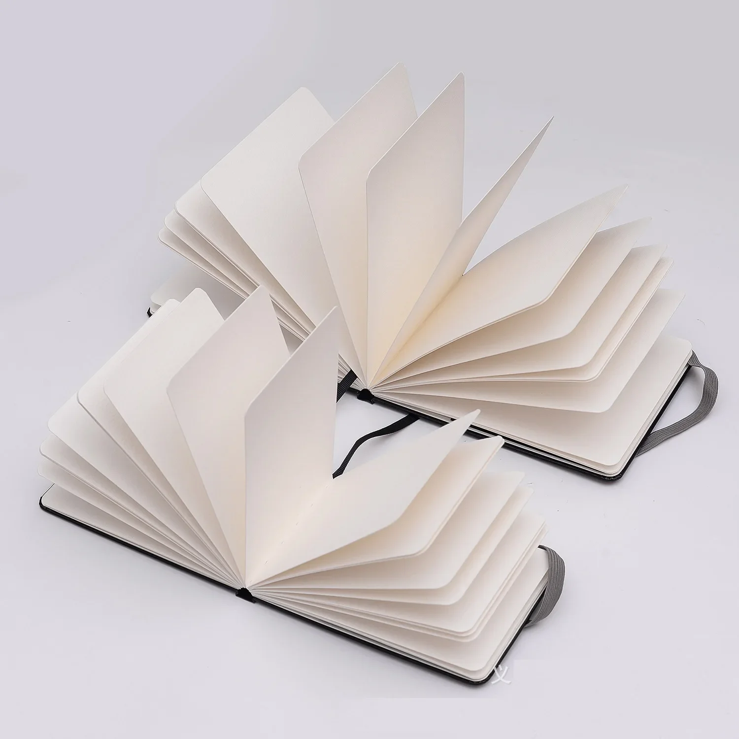 A5/A6 Watercolor Notebook 300g/m Travel Handbook Hand Painting Notebook for Color Water Diary Sketchbook Student Art Supplies