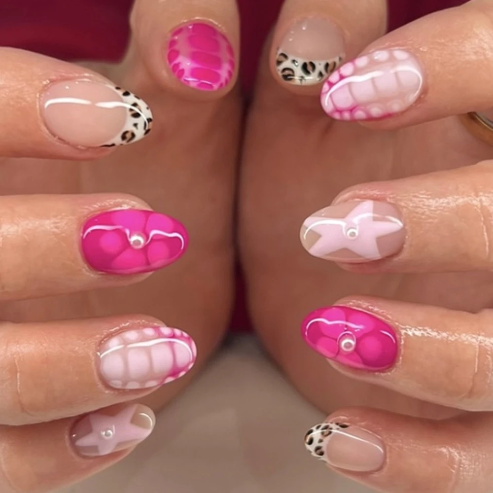 

Pink Star Rose Red Flowers Leopard French Nail Art Pearl Chic False Nails Detachable Finished Fake Nails Wearable Press on Nails