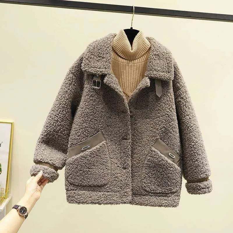 Cappotto invernale da donna in lana di agnello spessa nuovi top monopetto giacca tascabile in velluto a grana larga Cardigan corto All-in-one in pelliccia femminile