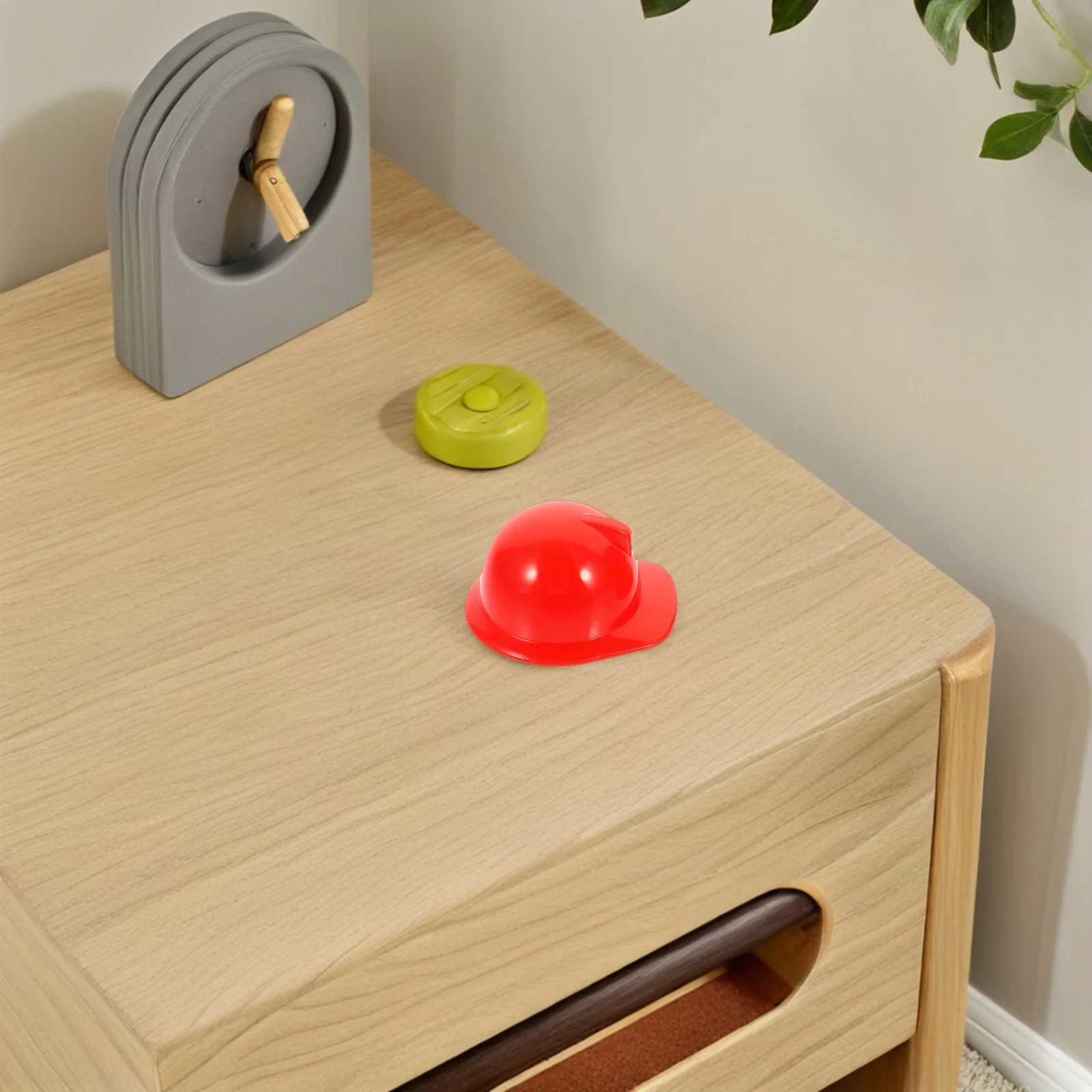 

30Pcs Miniature Construction Helmets Detailed Safety Hard Hats Lightweight Craft Party Decorations Role Play Worker Caps