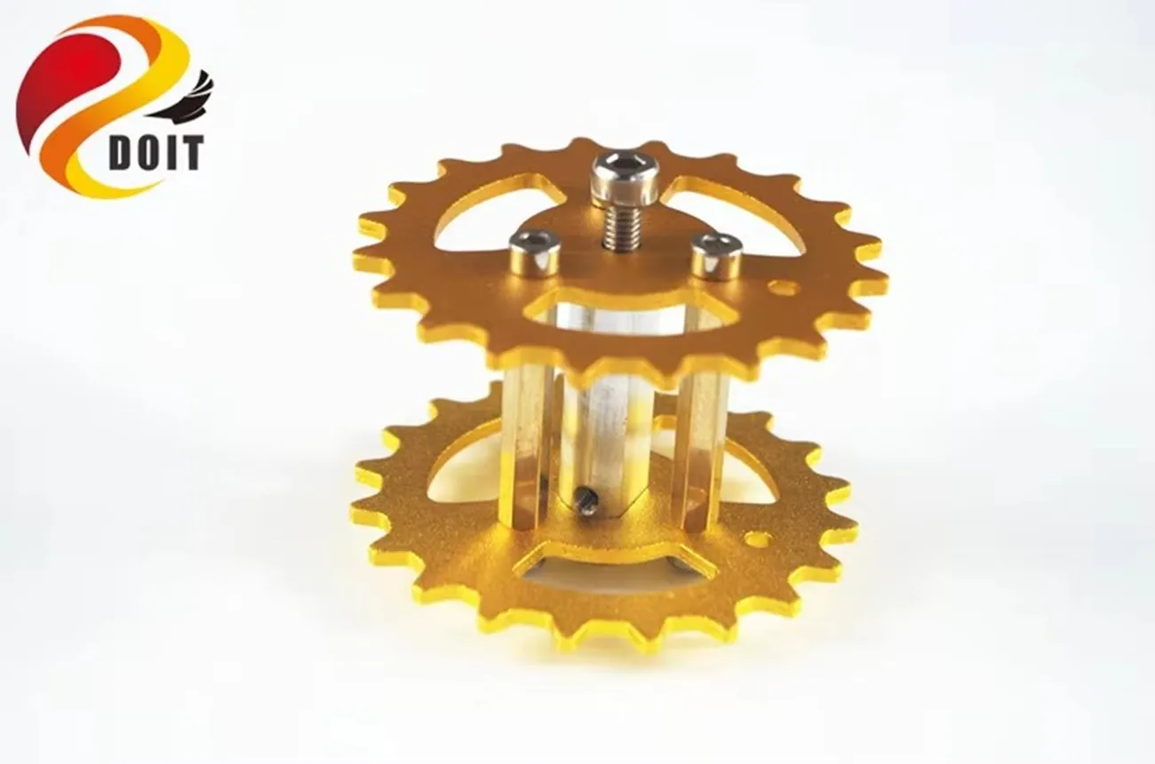 金属ゴールデンイエローのキャタピラ駆動輪アルミ合金ホイールローラータンク駆動タイヤタイヤクローラキャタピラシャーシ