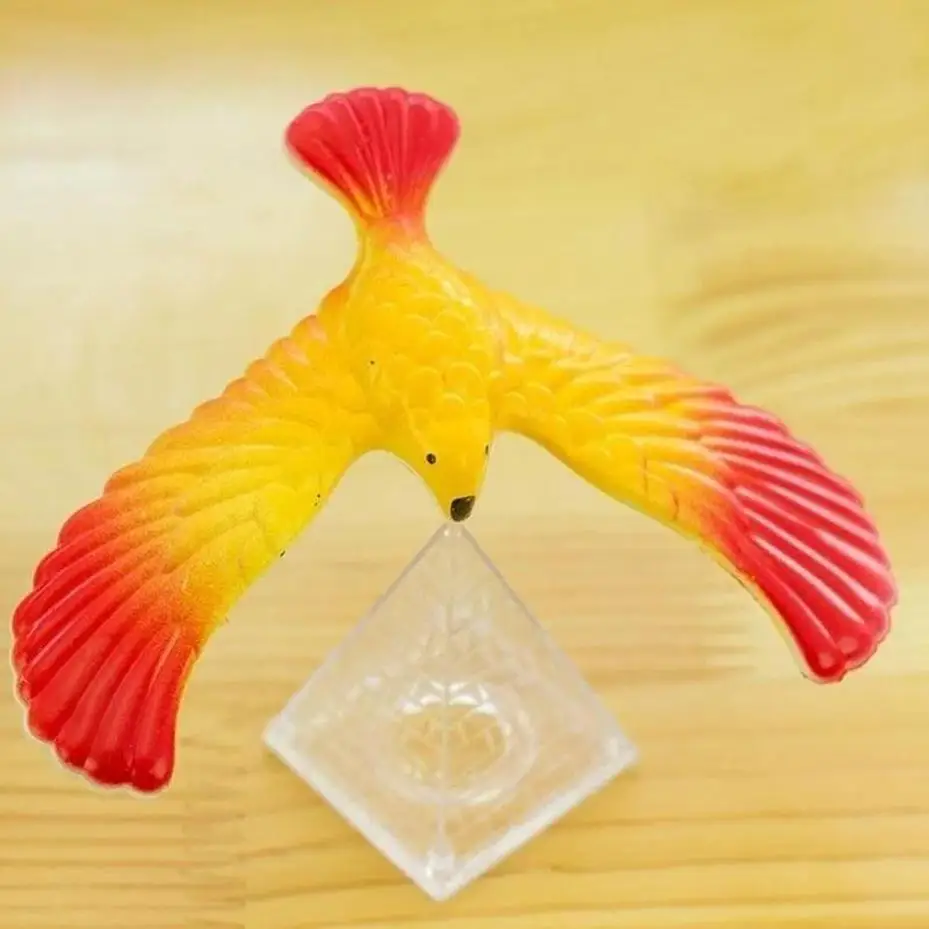 Balancing Eagle With Pyramid Stand Magic Bird Desk Decor Funny Gadgets Novelty Toys For Children's Gift Miniature Figurines