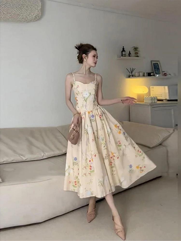 ผู้หญิงฤดูร้อนภาพวาดสีน้ํามันพิมพ์ดอกไม้ A-Line Camisole ชุดยาวภาษาฝรั่งเศสคําสไตล์ High-end Evening Praty งานแต่งงานยิงชุด