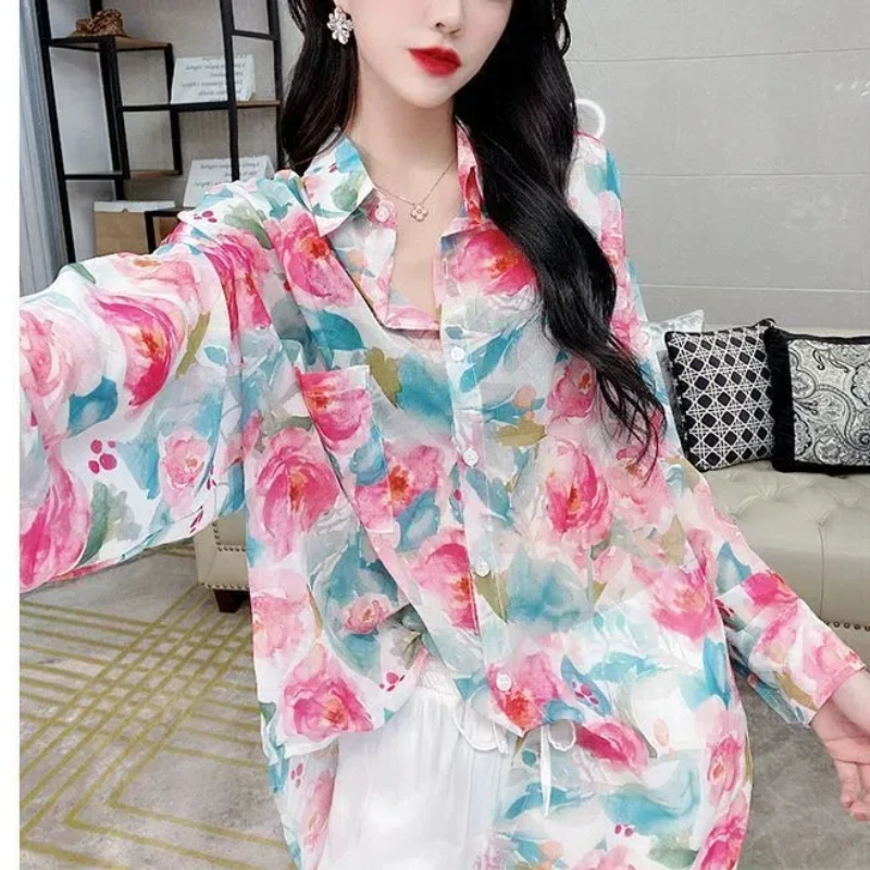 

2024 Summer Women's Casual Fashion Elegant Commuter Lapel Printed Button Loose Chiffon Shirt Slimming Long sleeved Top