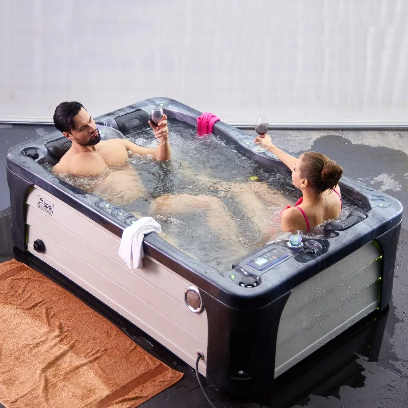 Luxury Modern Acrylic Hotel Freestanding Hot Tub With LED Light For 3 Persons Villa Garden Outdoor Spa And Whirlpool Jets