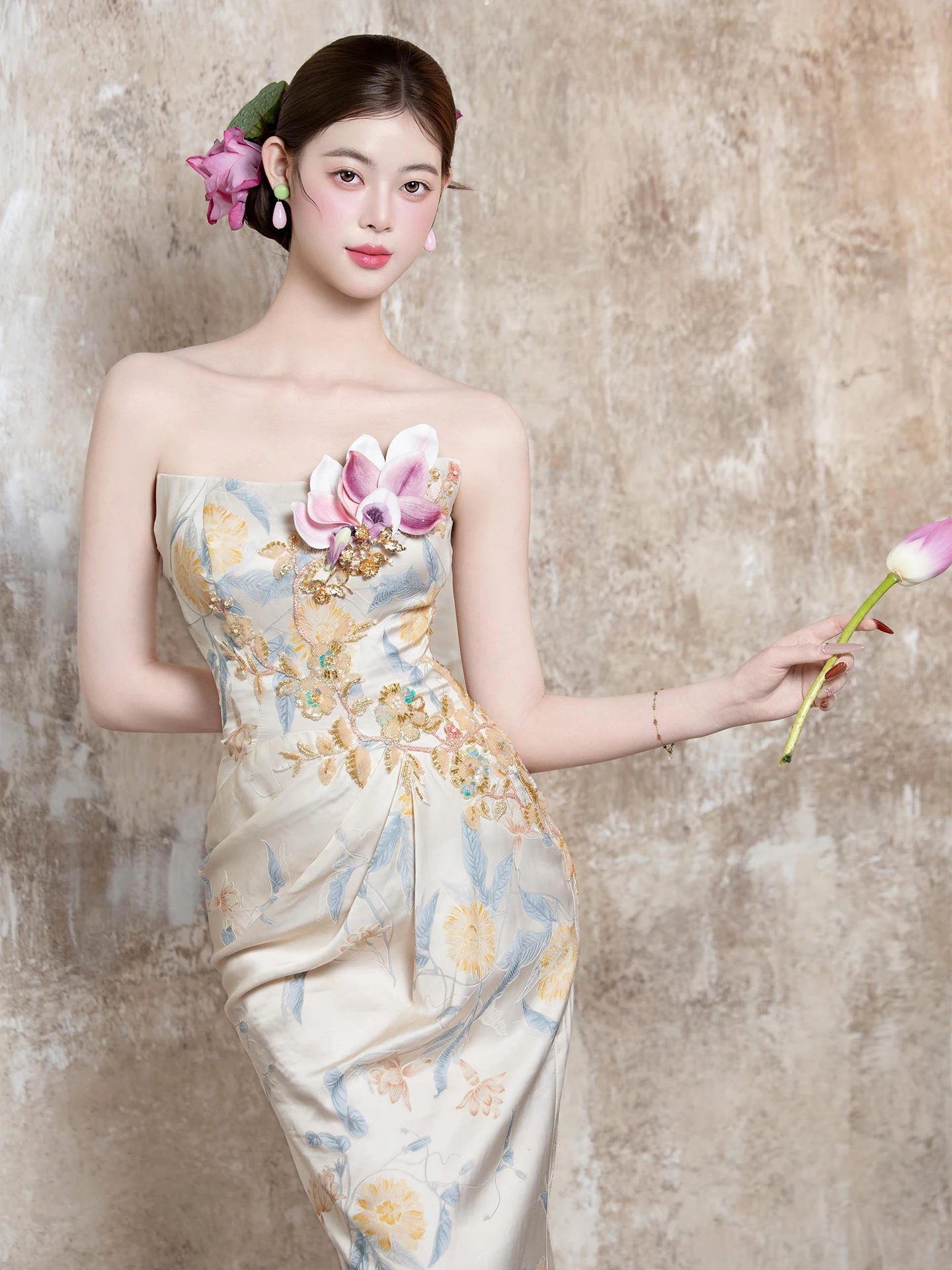 

Ele New Chinese Sle Morning Robe for Women with Train Bridesmaid Dr Luxury mat Long Tail Wedding Celebration ...