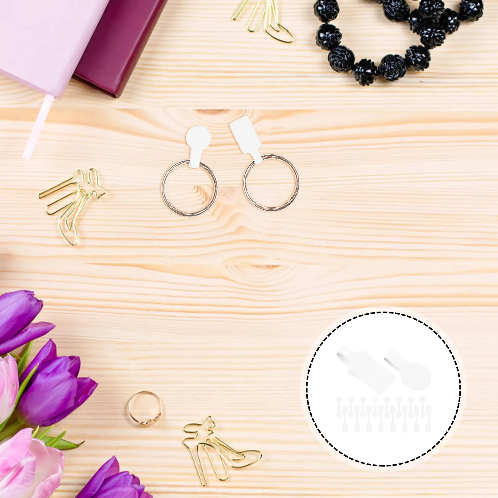 

200Pcs Jewelry Price Tags Premium Coated Paper Self-Adhesive Blank Display Cards for Necklace Bracelet Ring Earring DIY Crafts