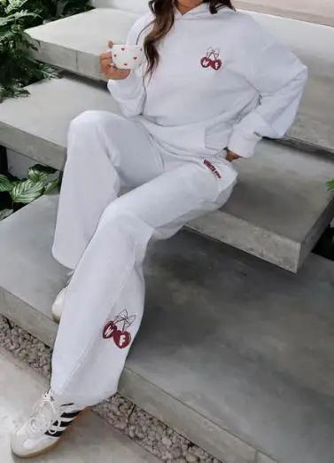 المرأة Casuan مجموعة الكرز رسالة طويلة الأكمام مقنعين البلوز الرباط Sweatpants 2 قطعة الزي عارضة