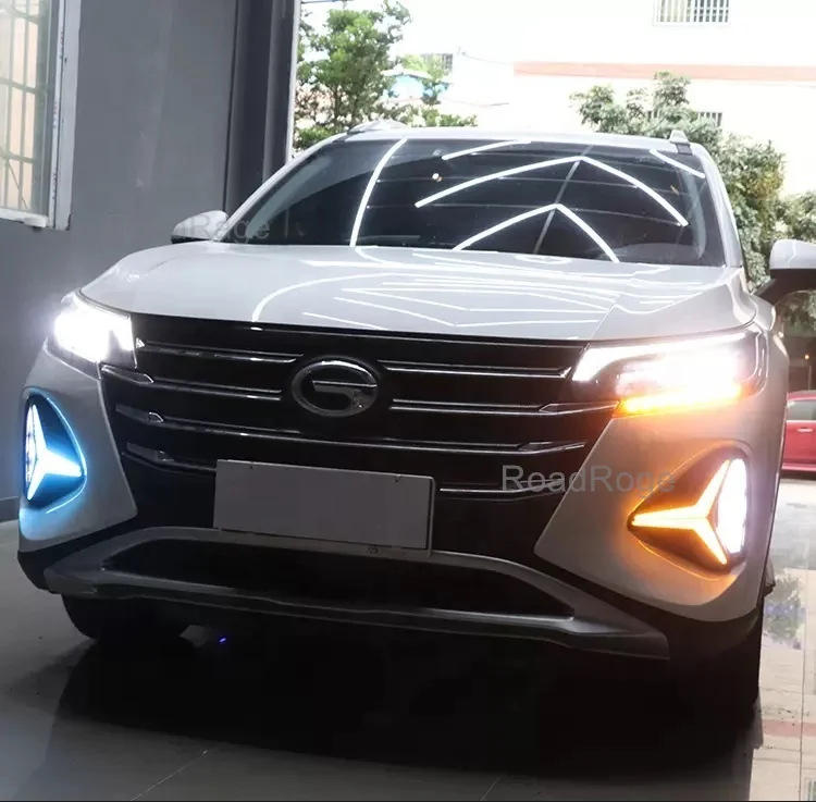 LED Fog Lights DRL Daytime Running Light Driving lamp with turn signal light Assembly for GAC Trumpchi GS4 2019 2020 2021 2022