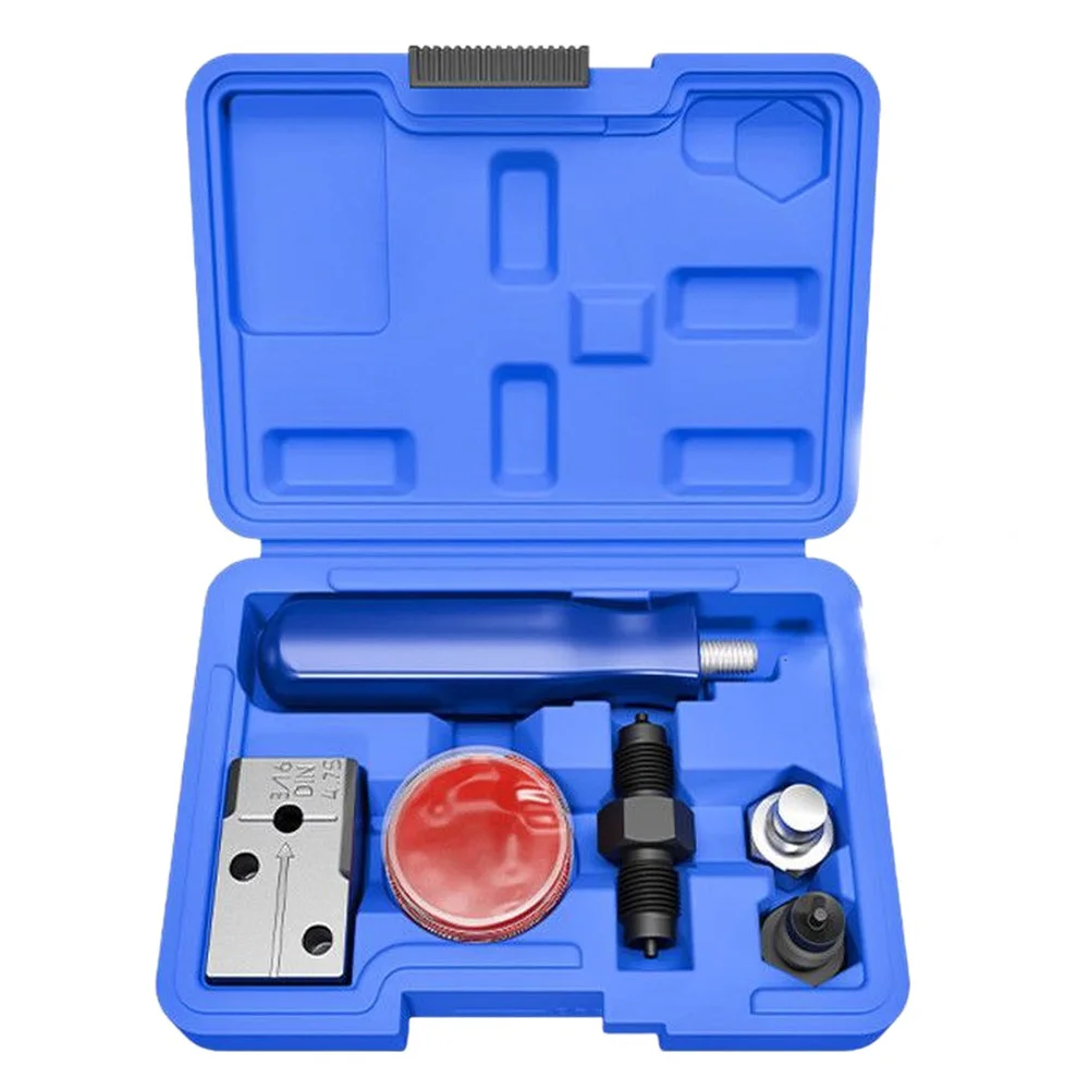 Professional Handheld Flaring Kit For 3/16 Inch Brake Pipes On Cars And Trucks Featuring Detachable Grip For On Vehicle Use