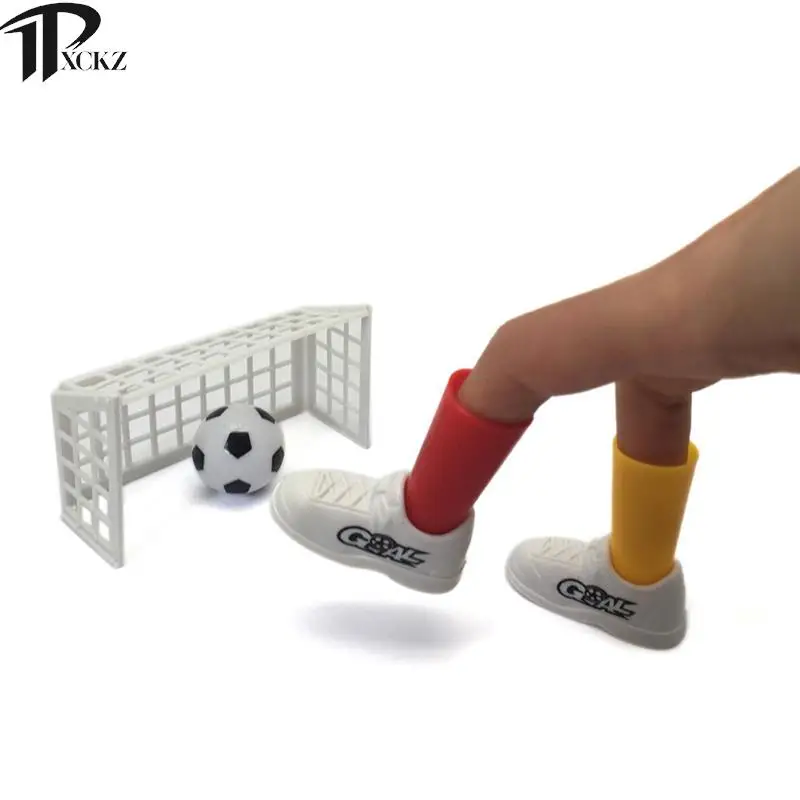 

Finger Set Soccer Tabletop Athletic Fingertip Soccer Set Mini Finger Soccer Match Table Game Set Novelty Toys For Children's Toy