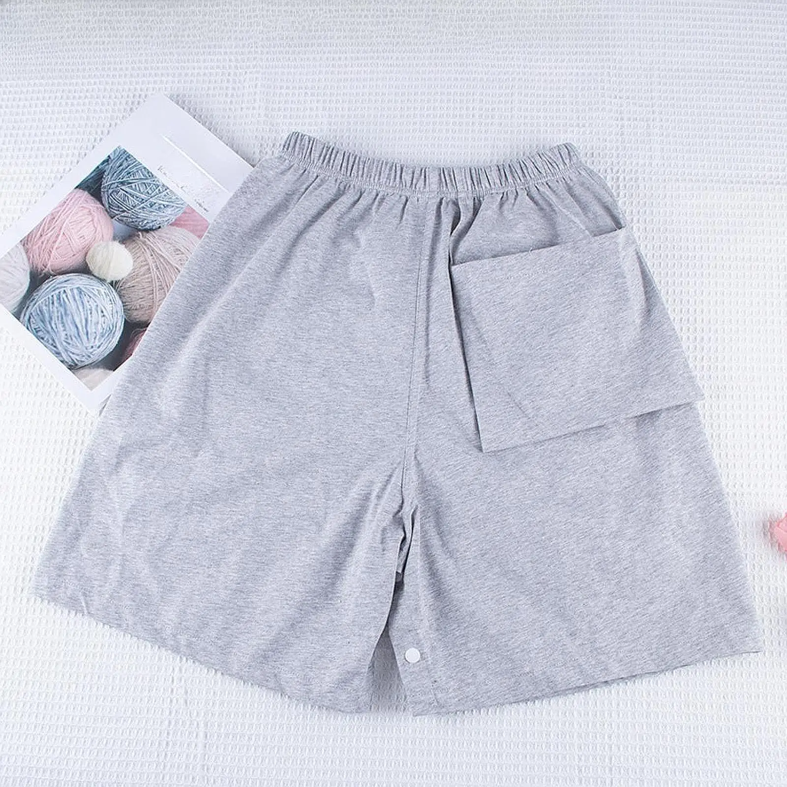 Multifunctional Adult Incontinence Skirt Washable Bed Pad Skirt Cotton Diaper Skirt with Pocket for Seniors Bedridden Users