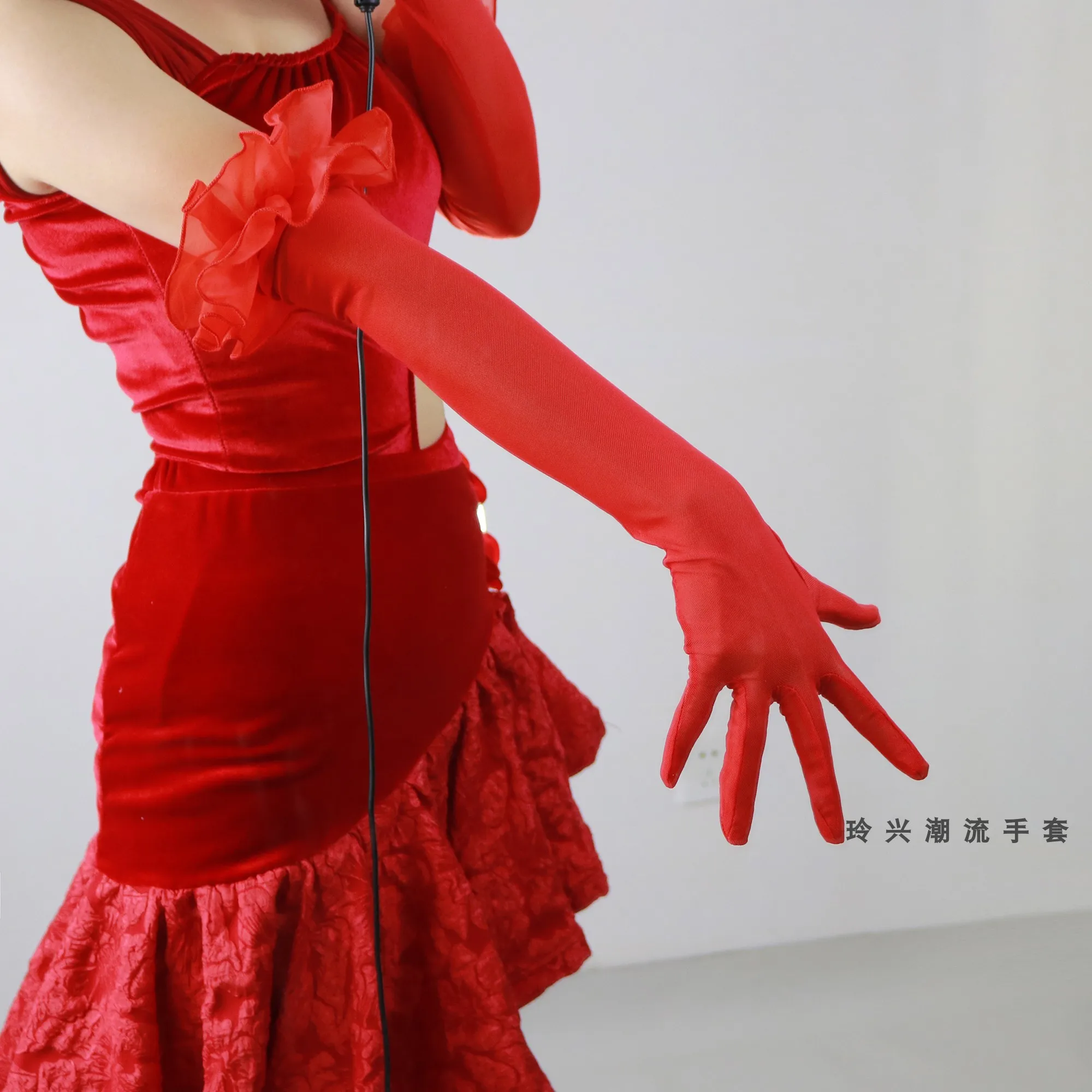 55cm lange Mesh-Handschuhe, sexy Spitzenmanschetten, perlenbesetzt, schwarz, transparent, dünn, für Hochzeiten, Latein, Damen, Sonnenschutz-Ärmel, Sommerhandschuhe, elegant – Detail 1