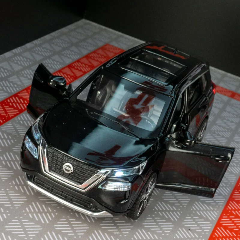 Modelo de vehículo todoterreno de aleación Nissan x-trail 1:32, puerta de juguete para niño extraíble y el maletero del capó se puede abrir como regalo