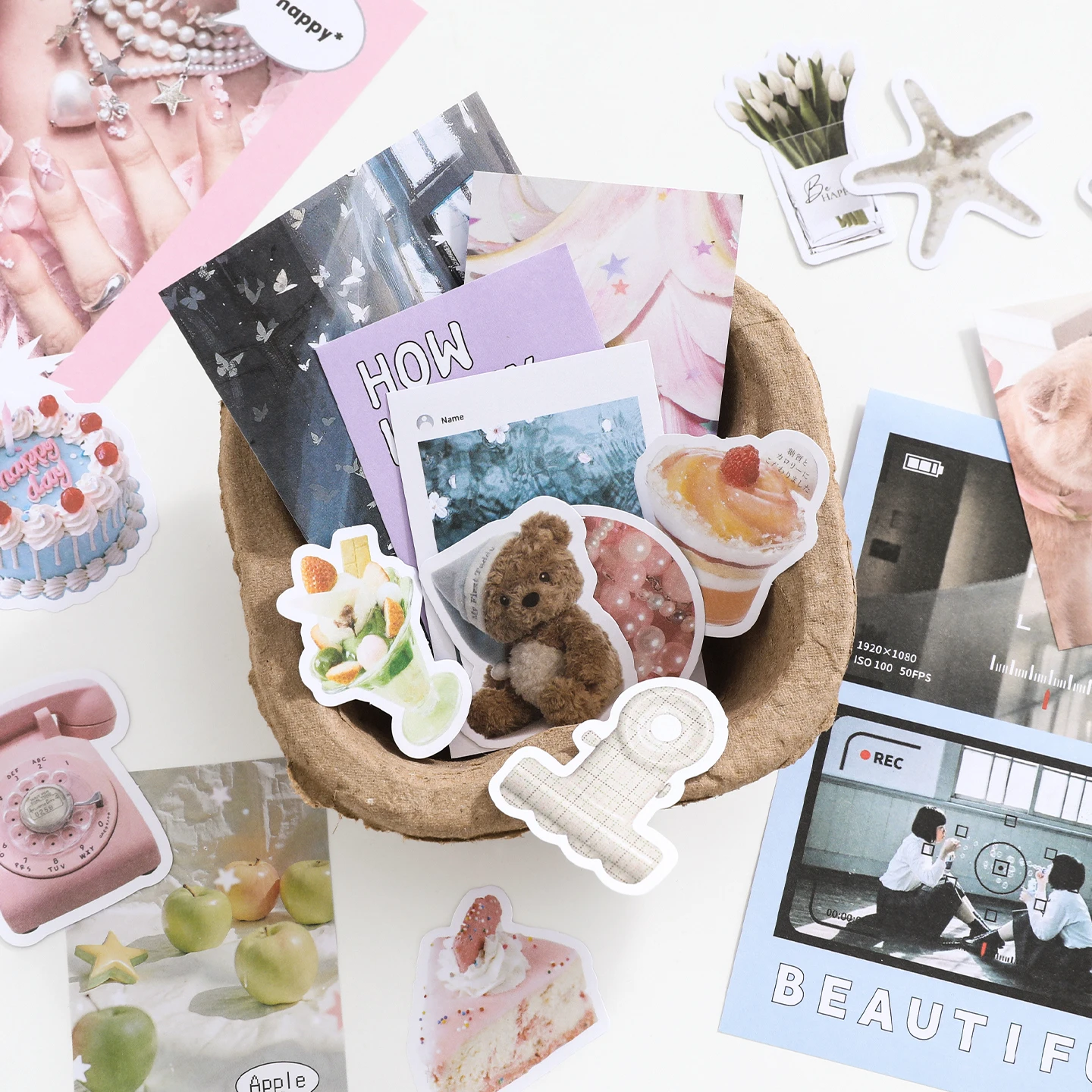 Journal GO 100pcs Cute Scrapbook Material Pack with Material Papers Stickers for Collage Junk Journal Greeting Card Decoration