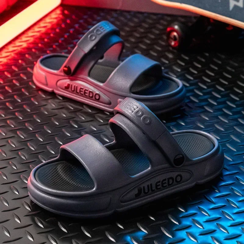 

Summer New trend Men's Feet Feeling Cool beach Slippers for Wearing Outside Home Thick Sole Anti slip women's Sandals Male offer