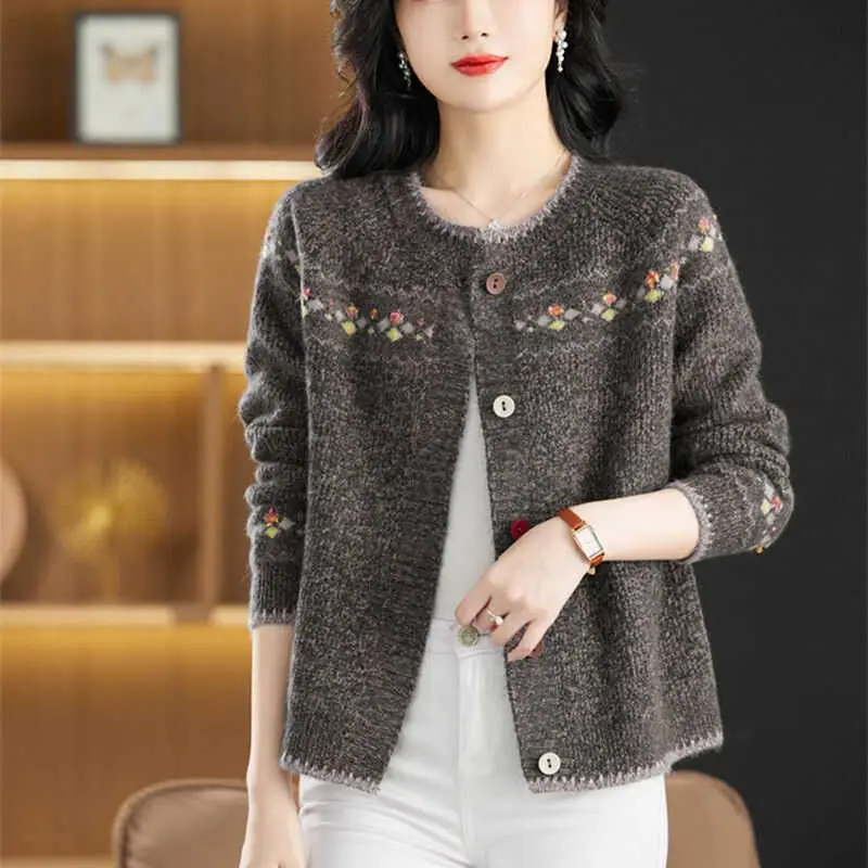 Knitwear Spring and Autumn New Jacquard Knitted Cardigan Women\'s Loose Sweater Coat Round Neck Long Sleeve Knitted Sweater