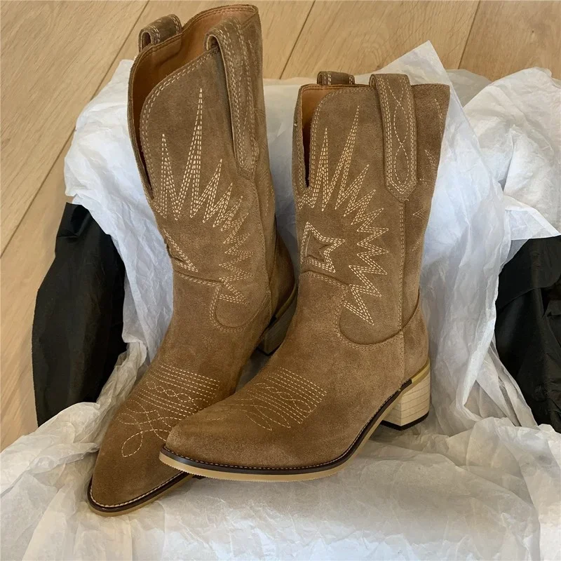 2023 Natural Embroidered Women Boots Leather Handmade Pointed Toe Spike Heel Autumn Winter Boots Cowboy New Western Retro Botas