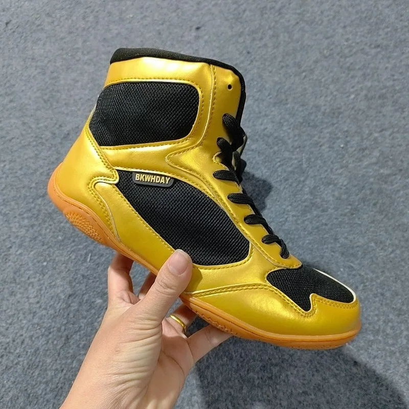 2026 Good Quality Men Wrestling Sneakers Youth Professional Men Boxing Shoes Indoor Gym Training Shoes Men