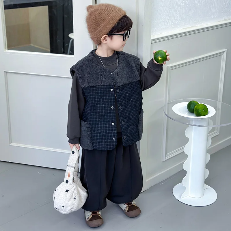 

Комплект из трех предметов для мальчиков: утепленная корейская осенне-зимняя детская одежда с длинным рукавом из смесового хлопка и полиэстера