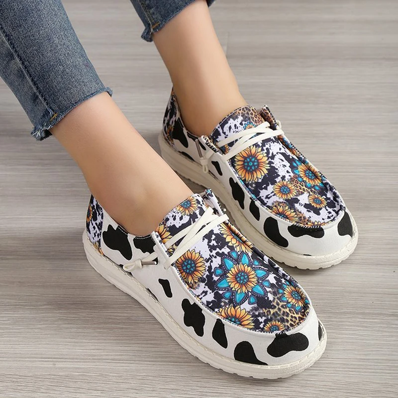 Canvas Shoes Woman Light Weight Slip-on Flat Sneakers Ladies Summer Breathable Cloth Loafers Brand Design Print Moccasin Mujer