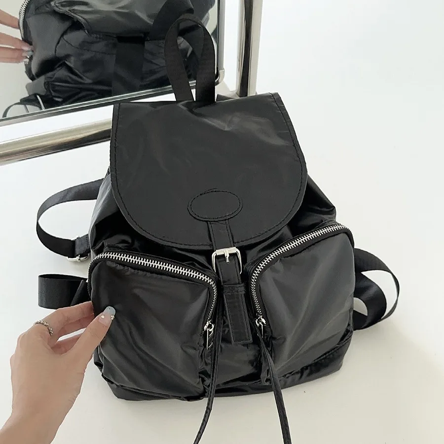 

Women‘s Backpack Preppy Style Flap Nylon Women Backpack Niche Design College School Backpack for Women Travel Girls Daypack